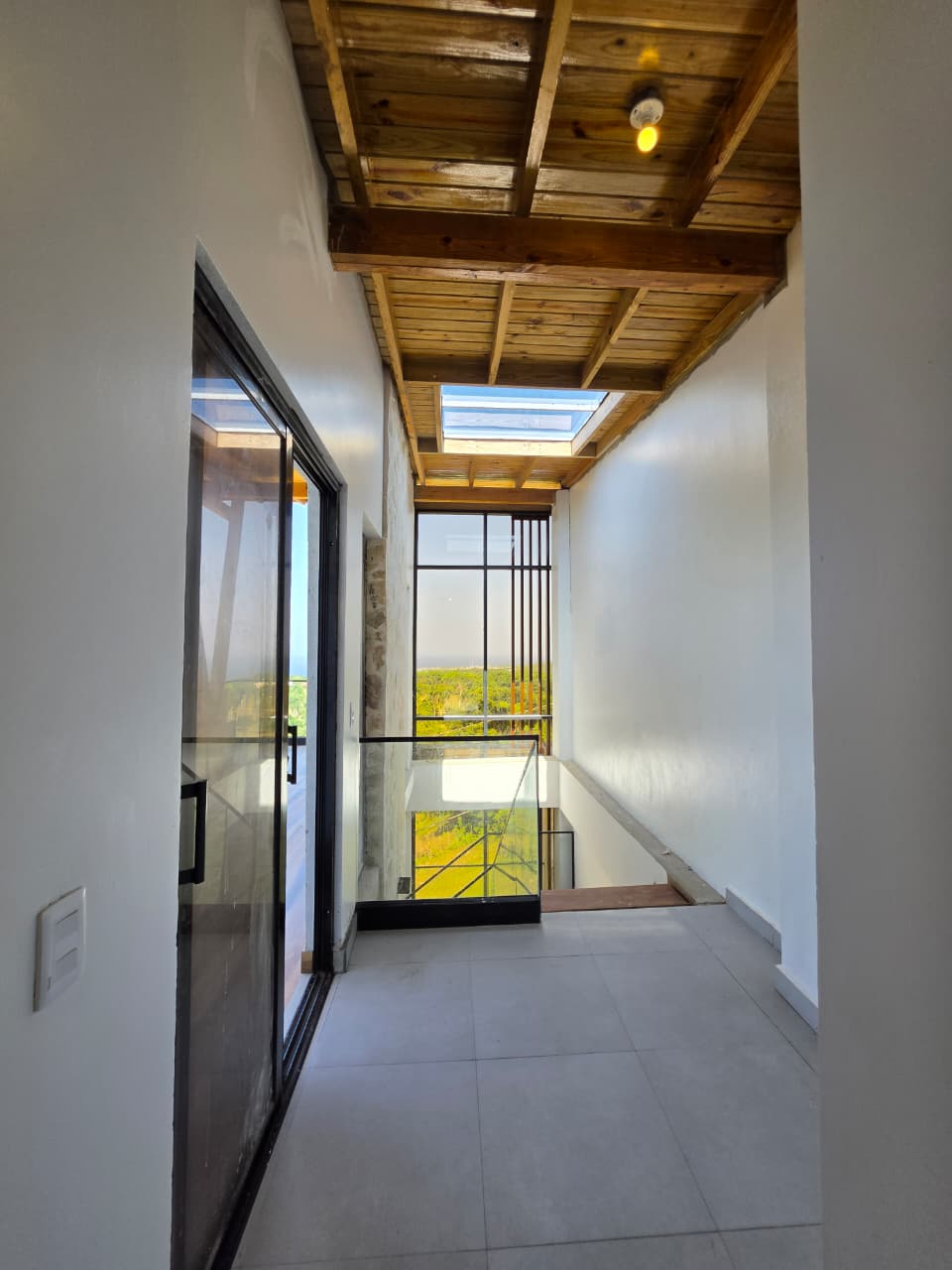 Descanso superior con skylight y horizonte
